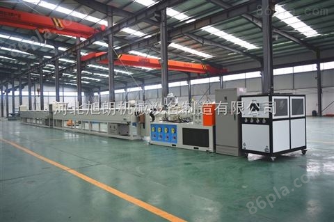 河北旭朗机械专业提供橡胶条生产线